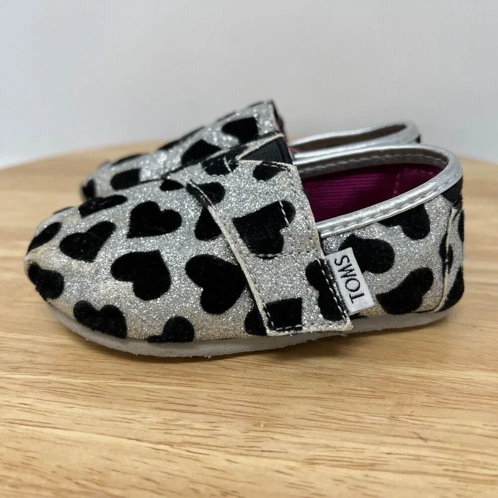Toms Classic Silver Hearts Silver and Black Toddler Sz. 4 Shoes